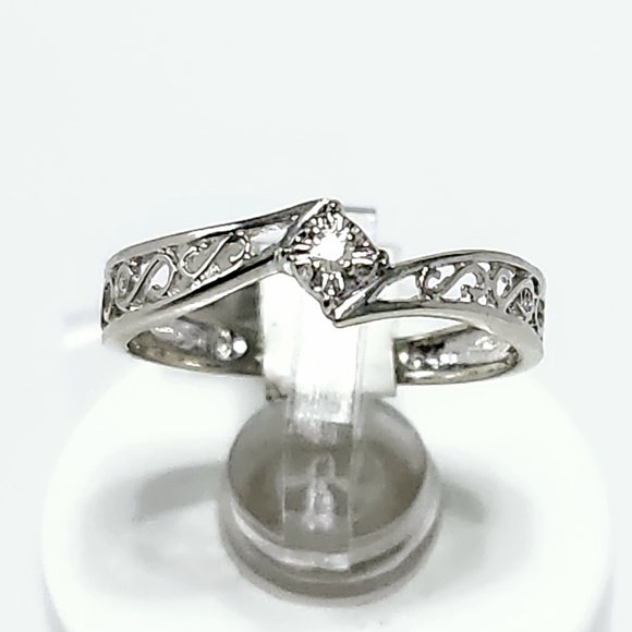 10K Gold Diamond filigree Ring sz 4.5 - Picture 5 of 11